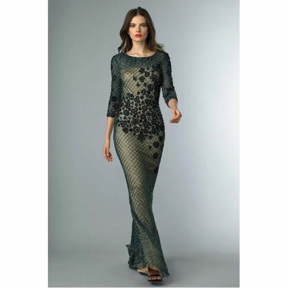 BASIX BLACK LABEL 3/4r Sleeve Embellished Evening Gown Forest Green